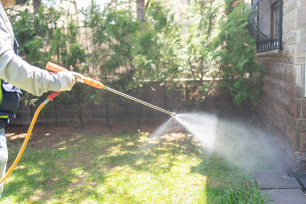 Pest Control for Warehouses in Carbondale, KS